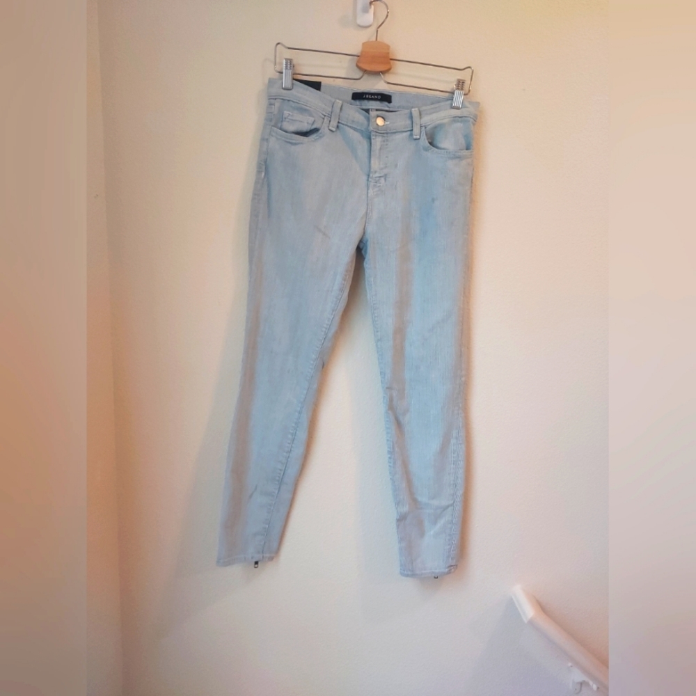 NWT J Brand Mid-Rise Back Zip Cropped Jeans, Size 29